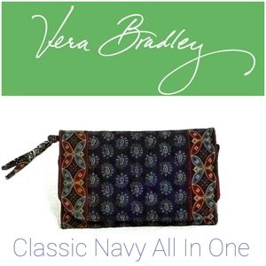 Vera Bradley Classic Navy All In One in GUC